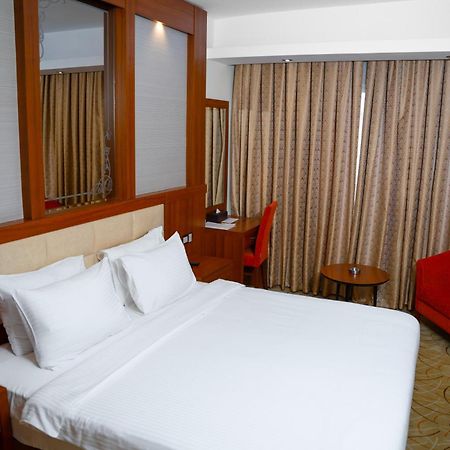 Shaheen Hotel Bagdad Buitenkant foto